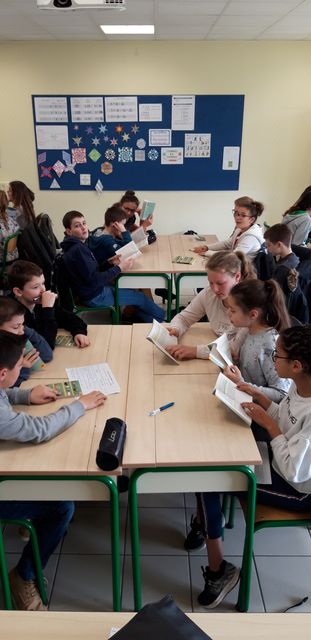 Défi  Lecture autour des fabliaux du Moyen-âge.