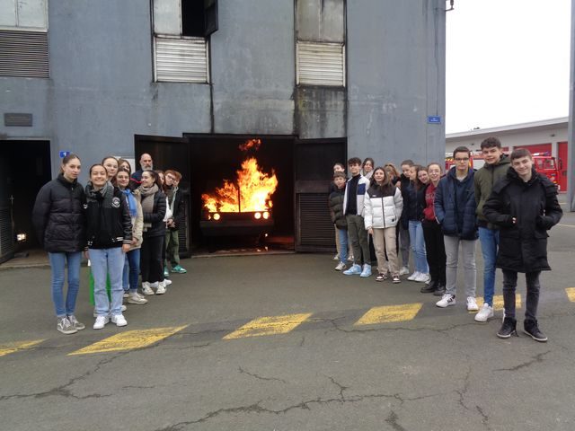 Visite de l’EDIS et du CTA pour les cadets de la sécurité